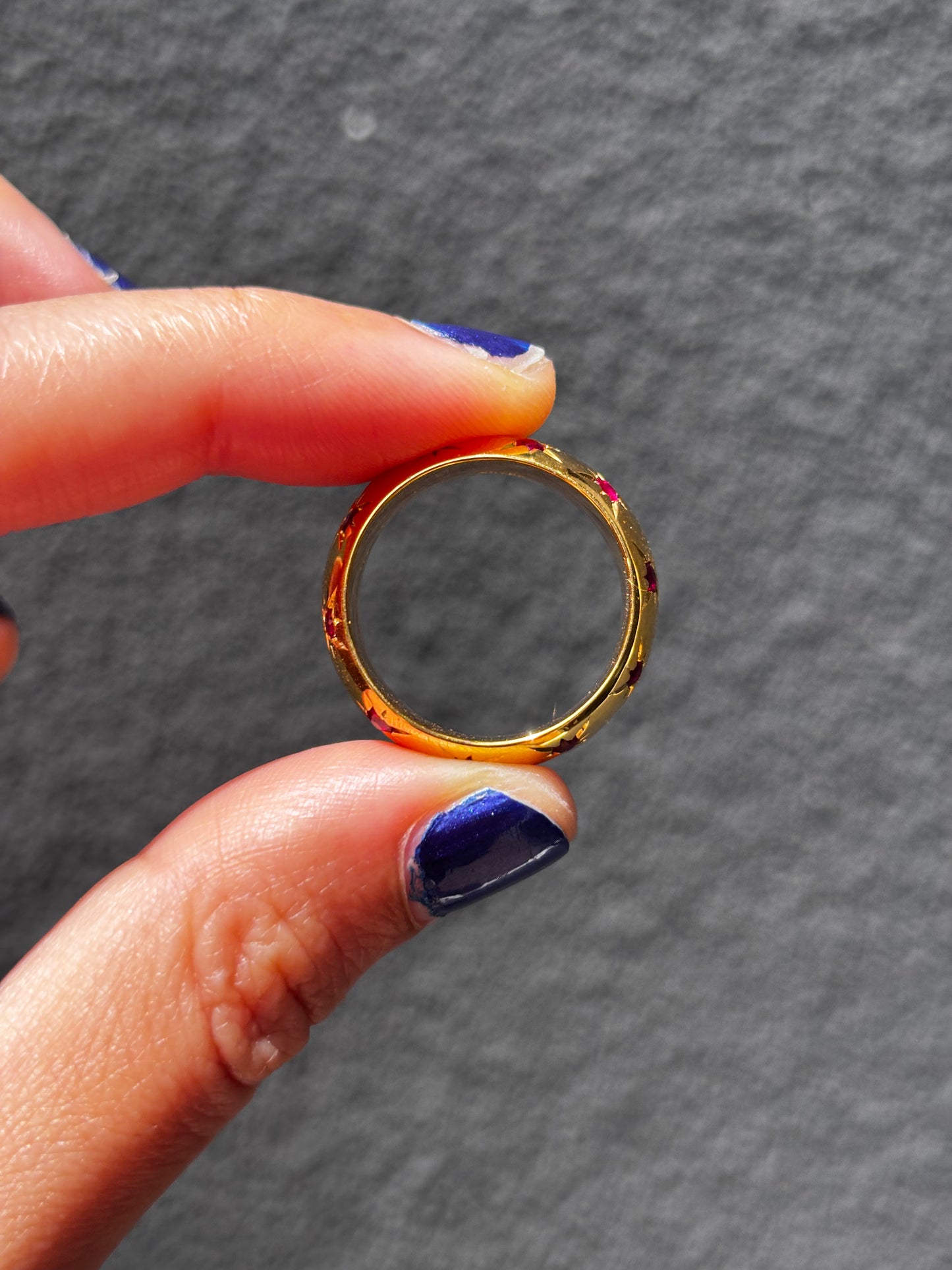 18k Ruby Stardust Cigar Ring